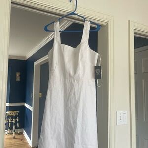 Vince Camuto NWT  $169 retail Sleeveless Linen Dress - graduation medium